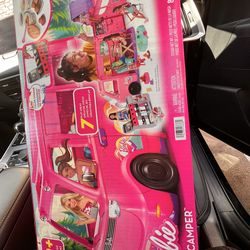*BRAND NEW UNBOXED *Barbie Dream Camper