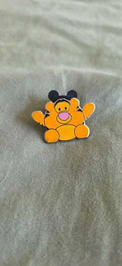 Disney Tigger Pin