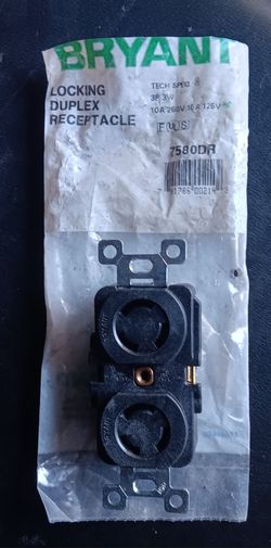 Bryant receptacles, plug ends, and base ports