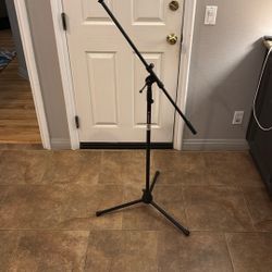 Boom Microphone Stand With Tripod Legs