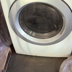 Kenmore Wahser And Dryer 