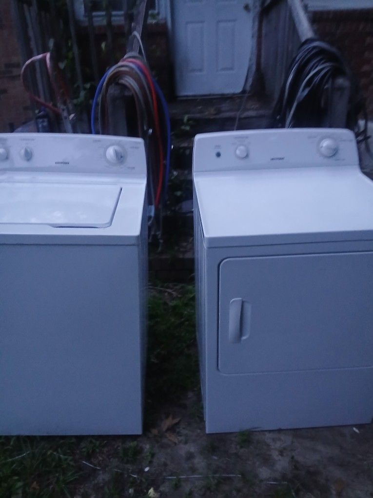 Hotpoint Washer And Dryer Matching Set