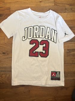 Jordan white t-shirt  Size M for 10-12 year olds 