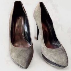 Size 8 Bakers Tenley Black Gray Suede Leather Platform Heels 👠