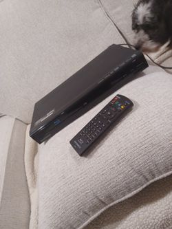 .blue Ray Magnavox  DVD Player 