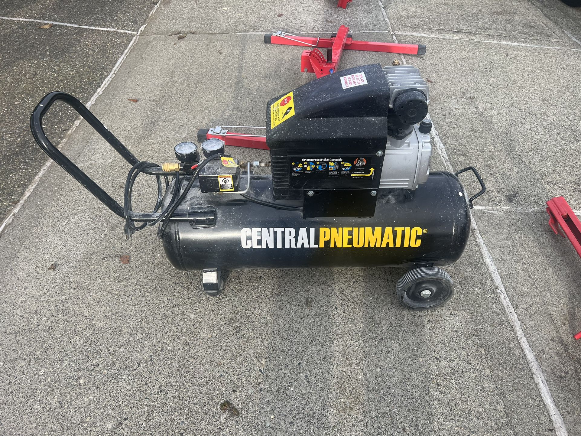 central pneumatic air compressor