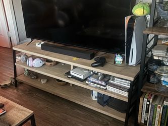 Tv stand