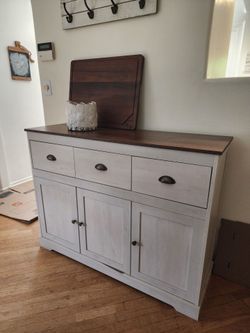 Farmhouse Sideboard Buffet Cabinet