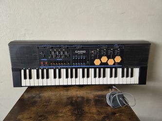 Vintage Casio Casiotone MT-500 Synthesizer Piano Keyboard Music