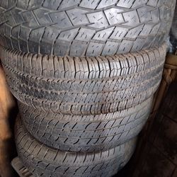 4 265/70R17 