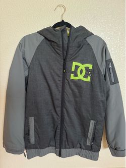 Youth DC Snowboarding Jacket — 10K Waterproof — Great Condition