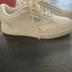 Retro Reeboks 