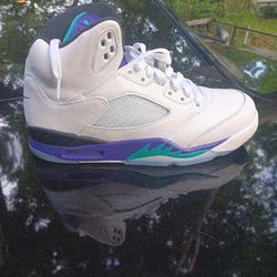Jordan 5 "Grape"