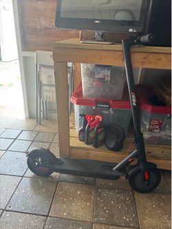 Vroomie 18.1 MPH 18 Mile Range Electric Scooter