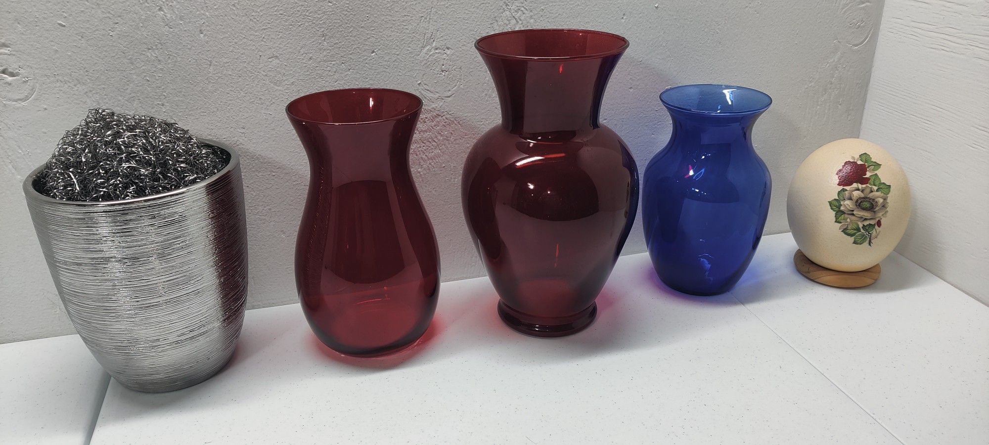 Various Vases, Ostrich Egg And Metal Home Decor Artwork. Best Offer