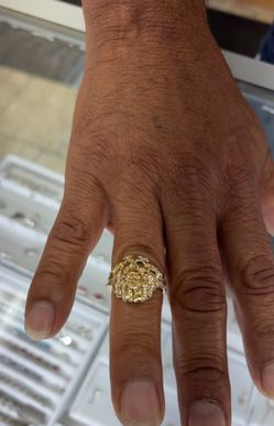 Anillo de leon en 14k