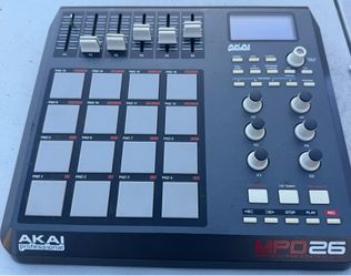 AKAI PROFESSIONAL PAD CONTROLLER