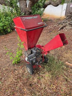 Troy-Bilt CS4210 Gas Wood Chipper Shredder
