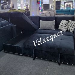 ✅️✅️2 pc black velvet sectional sofa set pull out sleep area with reversible pop up storage chaise nail head trim tufted accents✅️