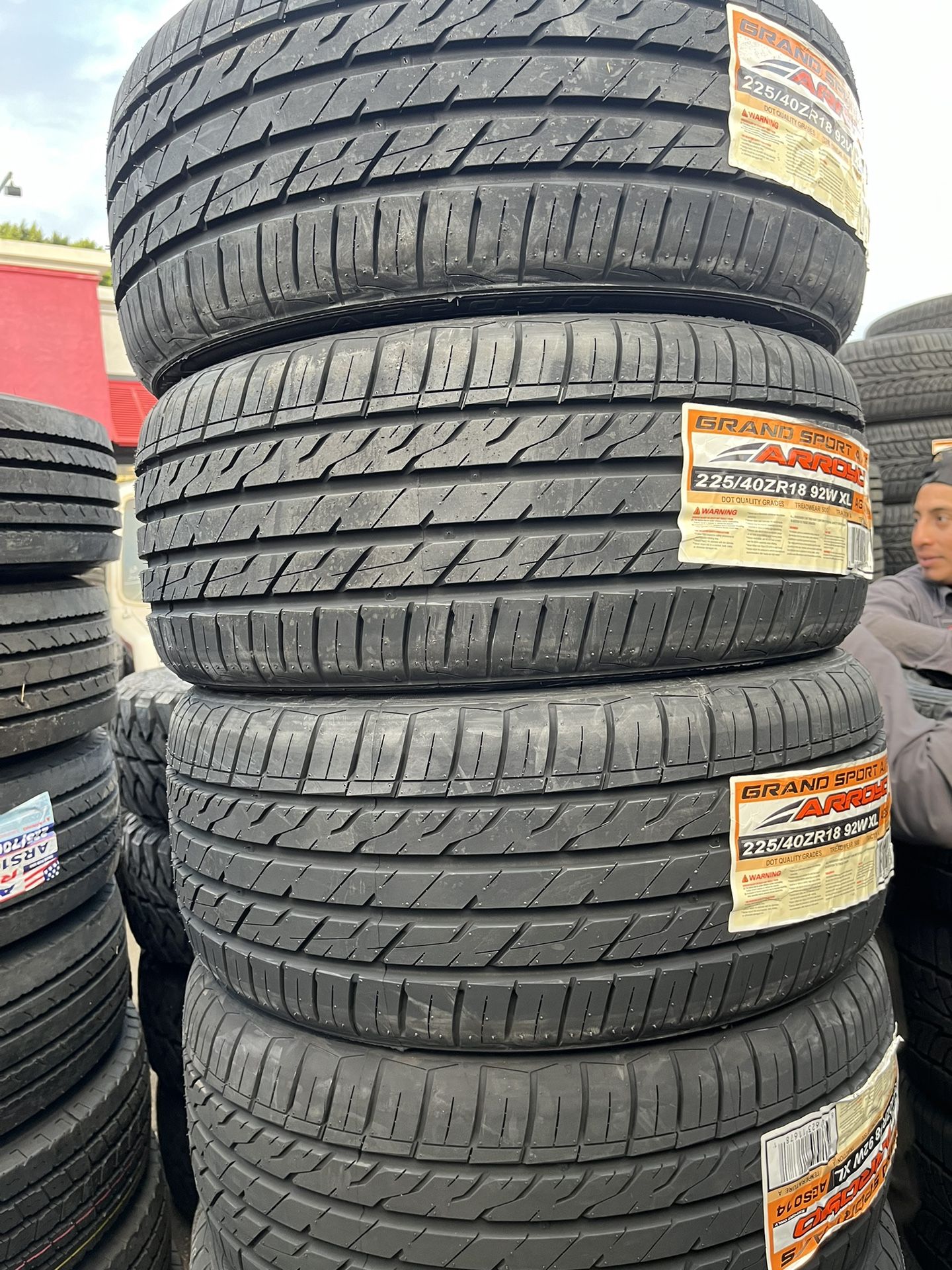 Vendo 225/40/R18 Nuevas Instacion Y Balance Las 4 Por $300