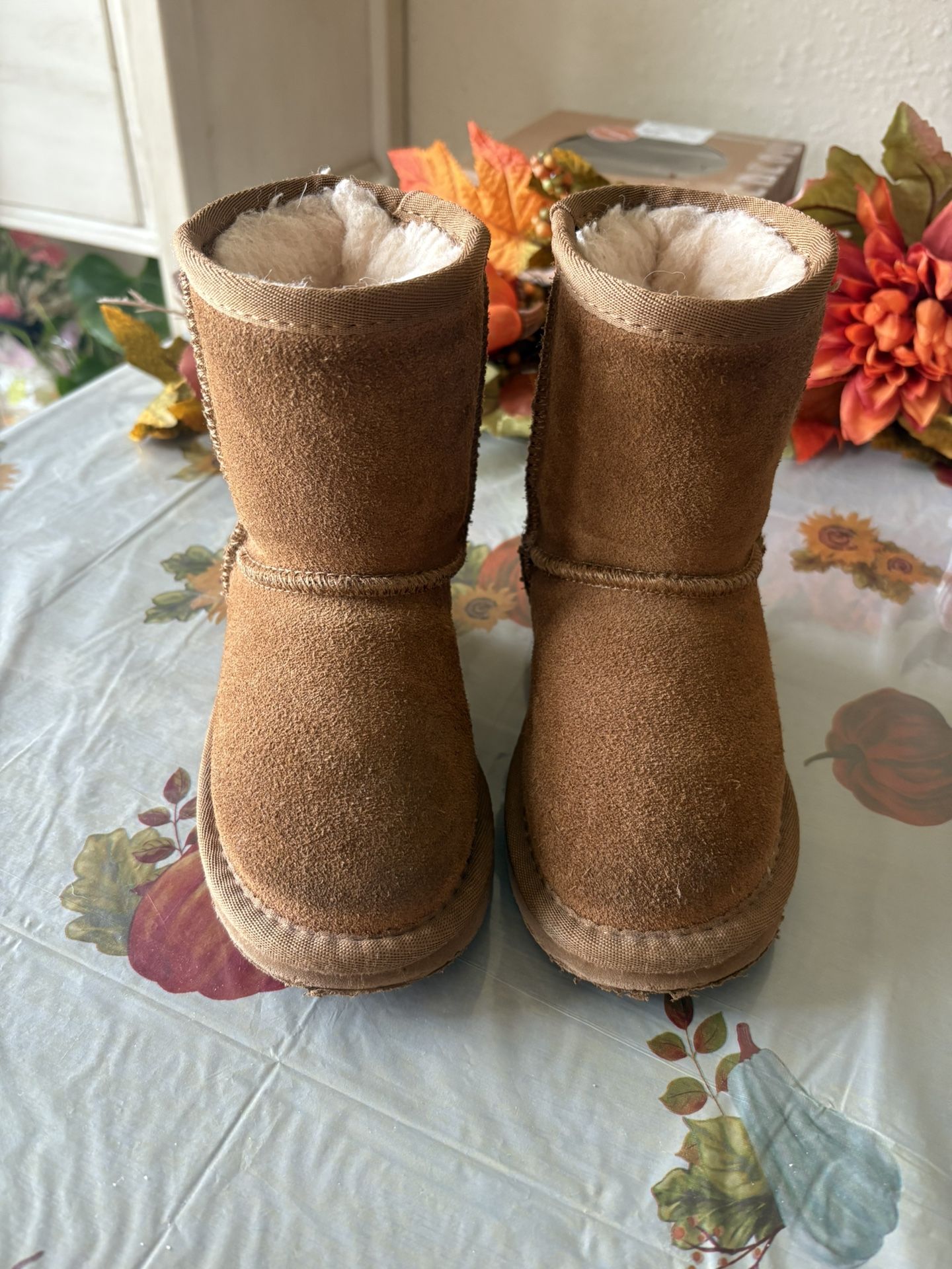 Bearpaw Boots 