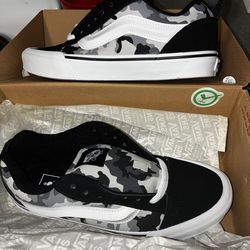 Knu skool grey camo vans