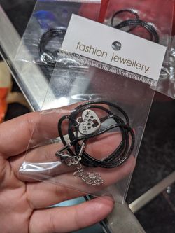 Best Friend Paw Print Necklace 
