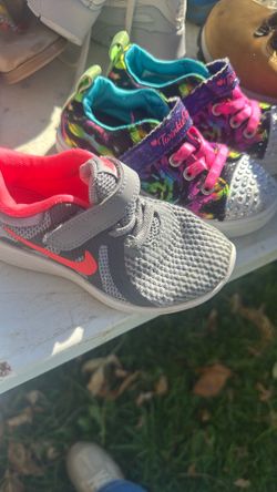 Size 10 $10