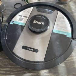 Shark VacMop Robot 