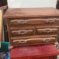 Antic Jewelry Wood Box