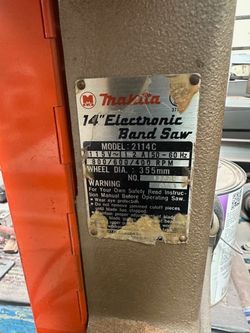 Makita 14” wood Band saw comes with extra blades $450.00