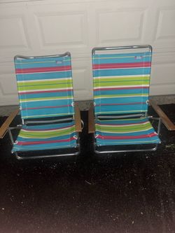 (2) Folding Beach Adjustable and Carrying Strap/Handle chairs