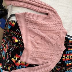 No Boundaries Sweater 