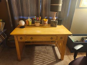 DESK