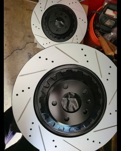 2018 Land Rover Range Rover Velar Drilled Slotted Brake Rotors