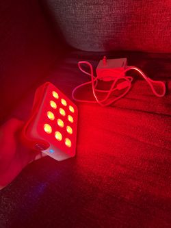 Joovv Go 2.0 - Portable Red Light with case and charger- $549 new