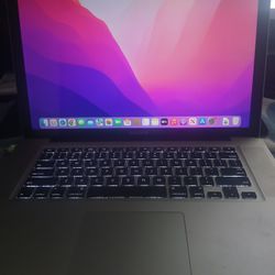 MacBook Pro 2009 15.2-in