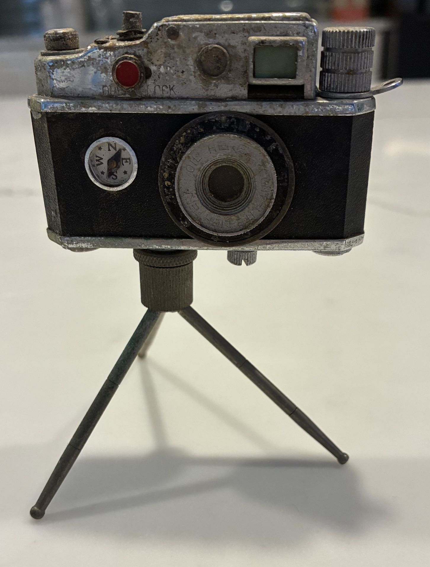 Camera On Tripod Lighter