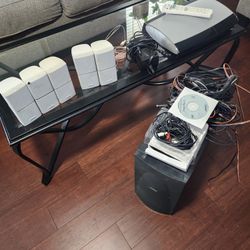 BOSE LIFESTYLE SURRONDS 