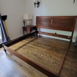 Ethan Allen British Classics Cayman King Sleigh Bed 