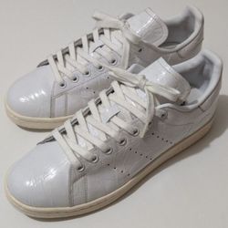 Adidas Stan Smith white Embossed Adidas tennis sneakers