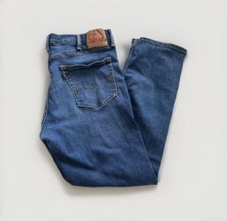 Levis Jeans Mens 38x30  Blue original ribeted 