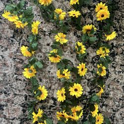 Sunflower Garland - (4 Pack)