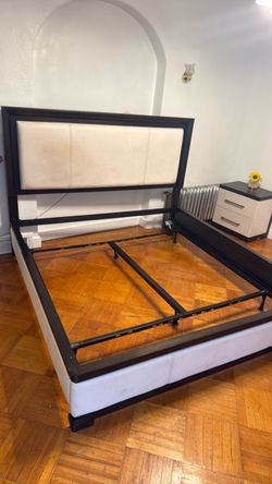 King size frame