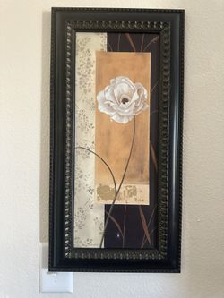 Flower Frame Decor