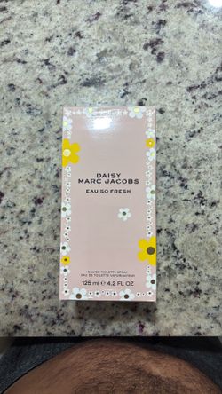 Daisy Marc Jacobs