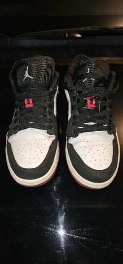 Air Jordan Red Gym Low Tops