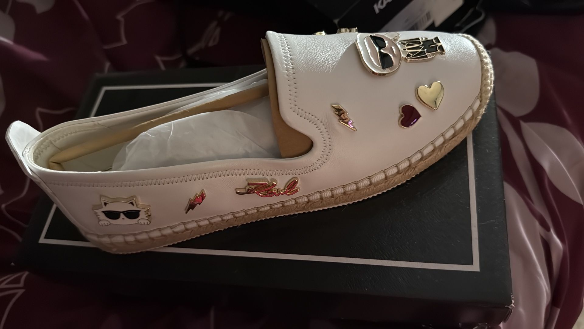 Karl Lagerfeld Paris