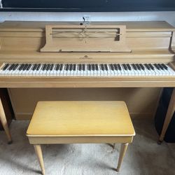 Wurlitzer Piano  