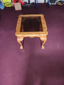 Free end table
